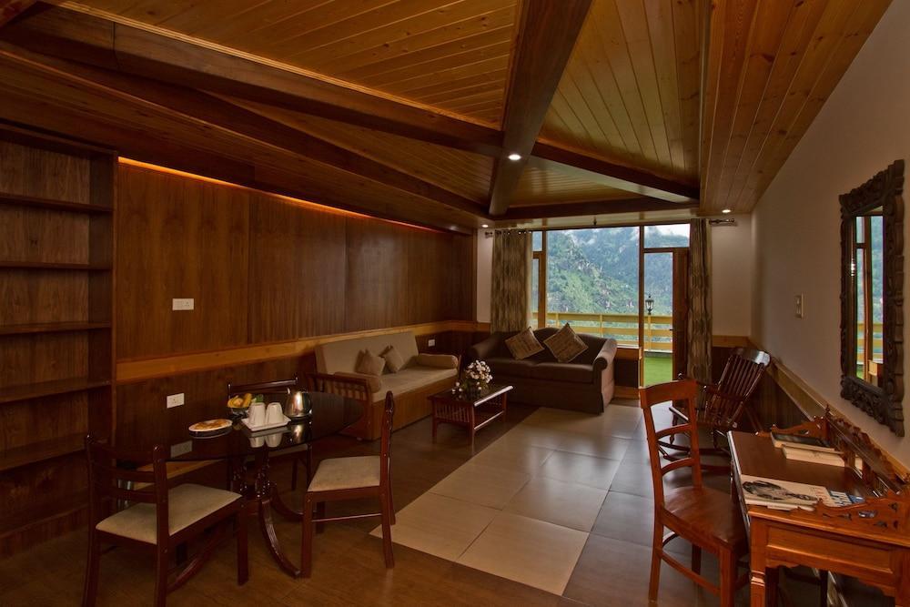 Utopia Resorts & Spa Manāli Exterior foto