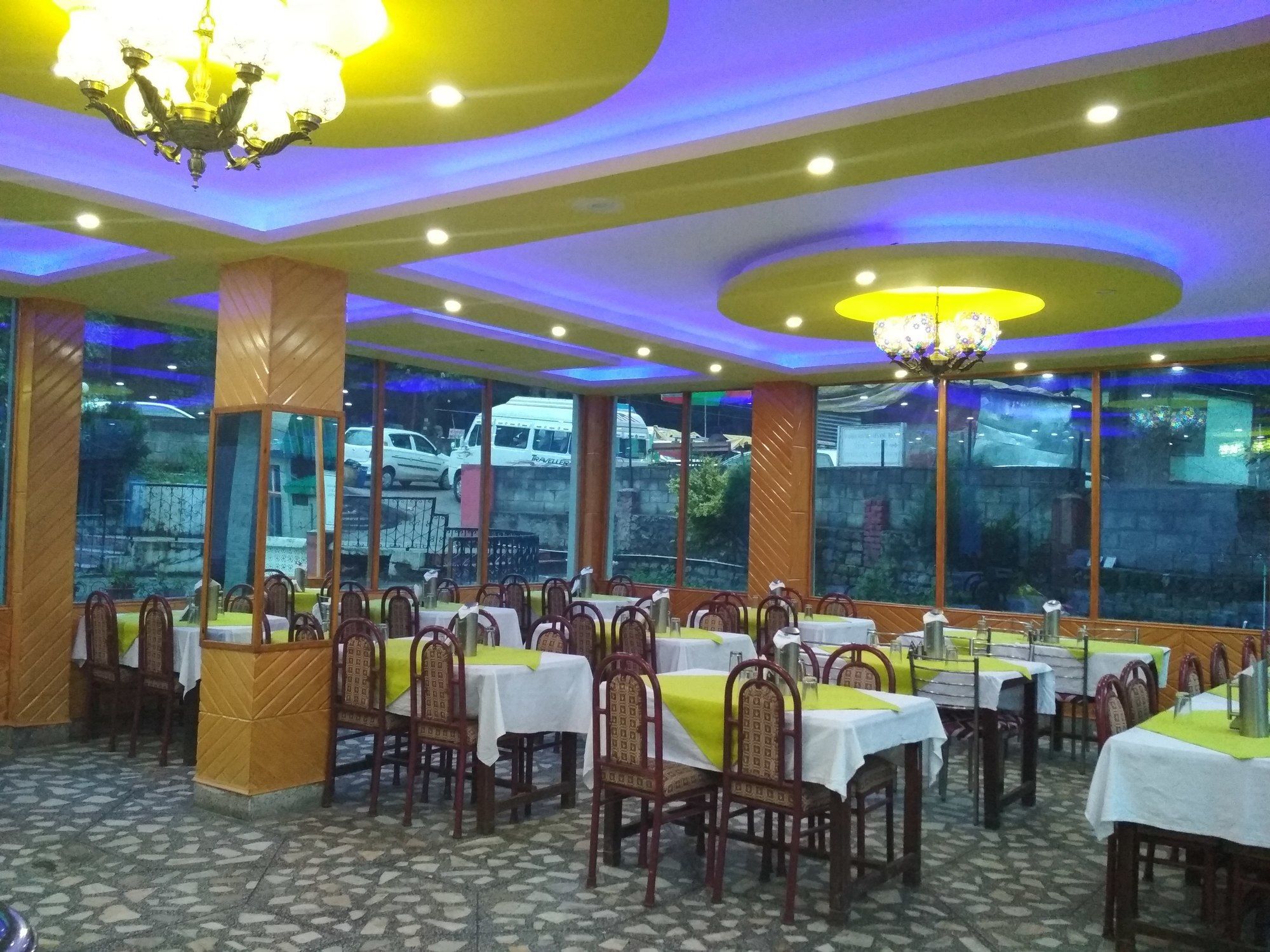 Utopia Resorts & Spa Manāli Exterior foto